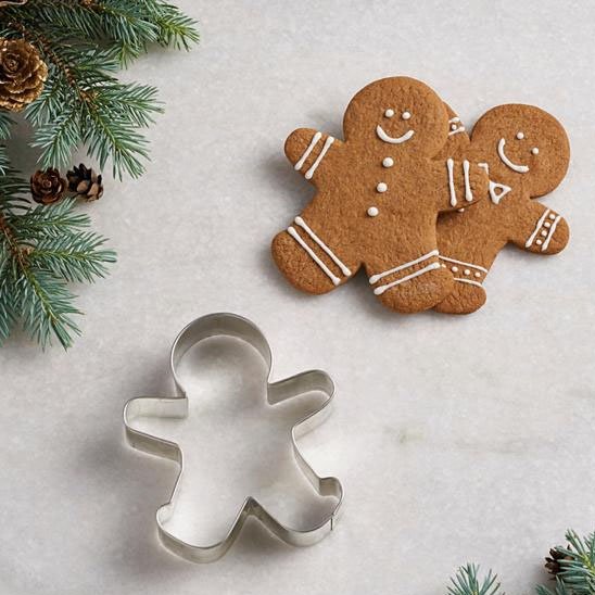 Emporte pièce bonhomme pain d'épices avec décor