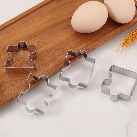 Emporte piece puzzle avec œufs et céréales