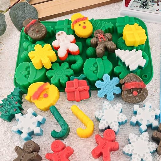 Moule à gateau en silicone créations de Noël colorées