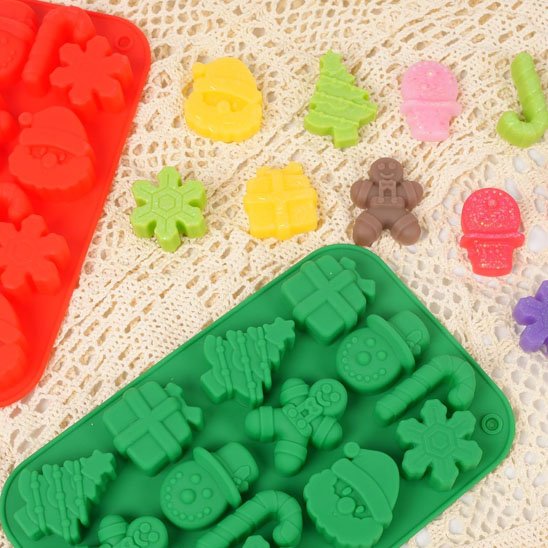 Moule à gateau en silicone motifs de Noël colorés